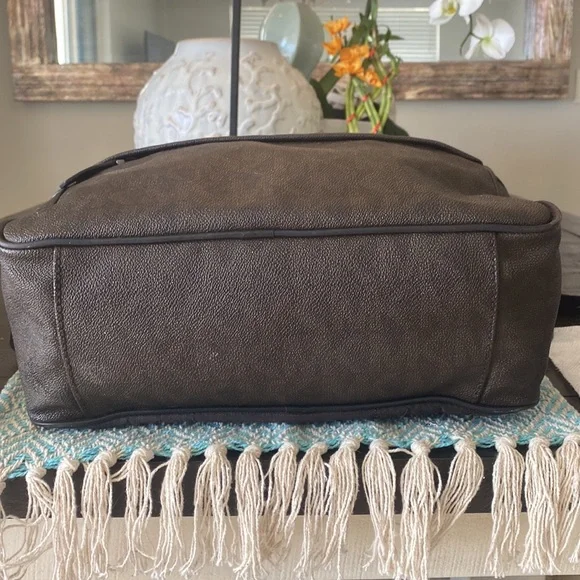 Michael Kors Signature Back Pack (Brown) w/Silver Hardware. - Picture 11 of 11